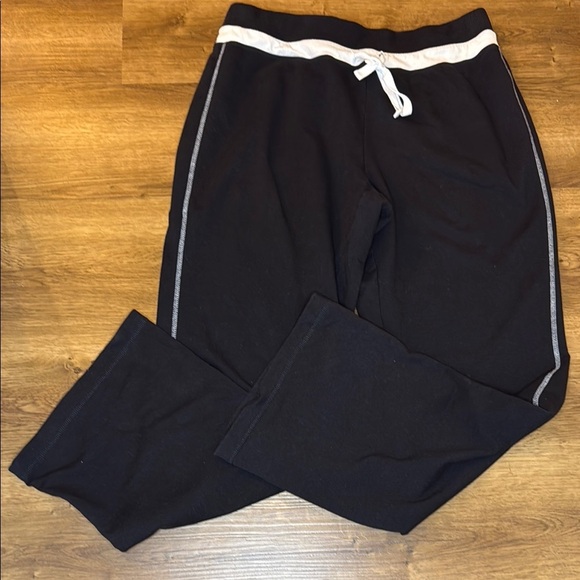 Made For Life Black Pull String Waist Wide Leg Women’s Large Sweat Pants - Picture 1 of 7